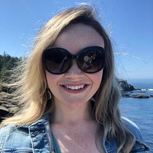 Meet your Posher, Amanda